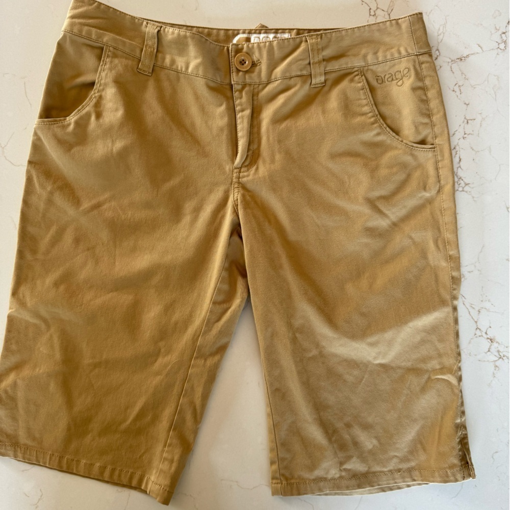 Orage Longline Khaki Flat Panel Cottonblend Shorts / size 10